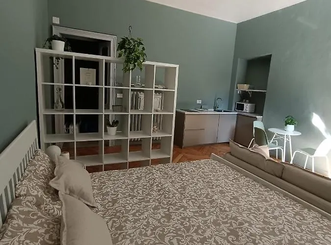 Valentino Park Suite